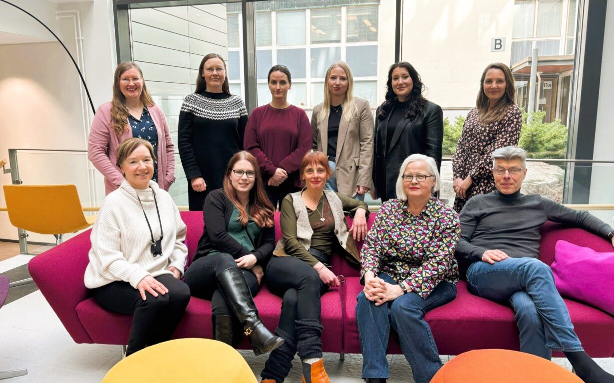 SOILA-tiimi ryhmäkuvassa